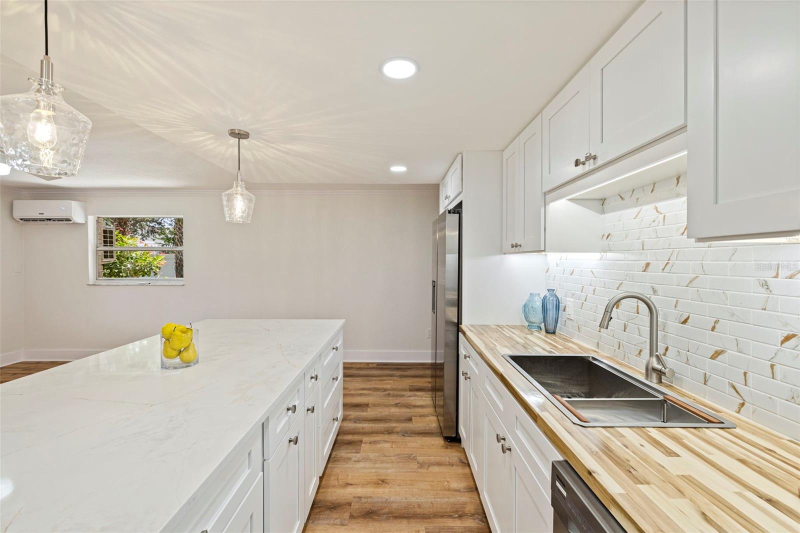 ROYAL PALM CONDO - Residential