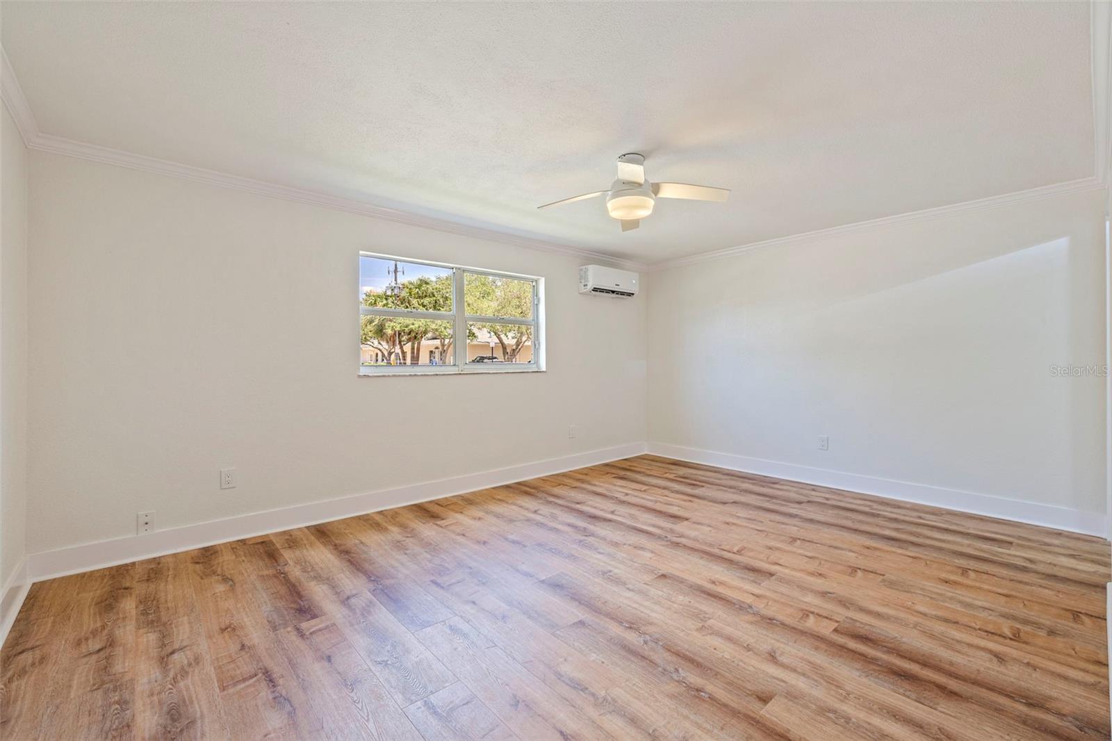 ROYAL PALM CONDO - Residential