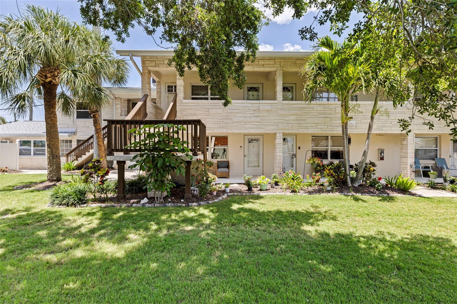 ROYAL PALM CONDO - Residential