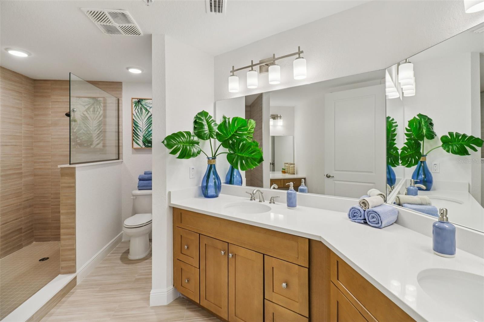 RIVERWALK CONDOMINIUMS AT CORONADO ISLAND - Residential