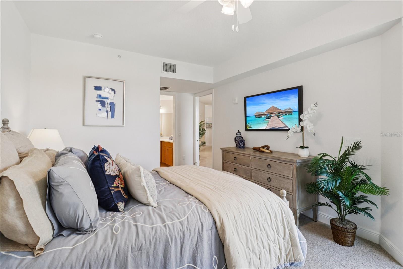 RIVERWALK CONDOMINIUMS AT CORONADO ISLAND - Residential