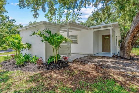 Photo of 1372 Mary L Road, Clearwater, FL 33755 (MLS # TB8417942)