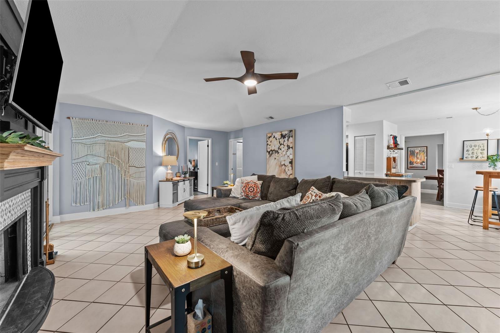 CARROLLWOOD SPGS UNIT 2 - Residential