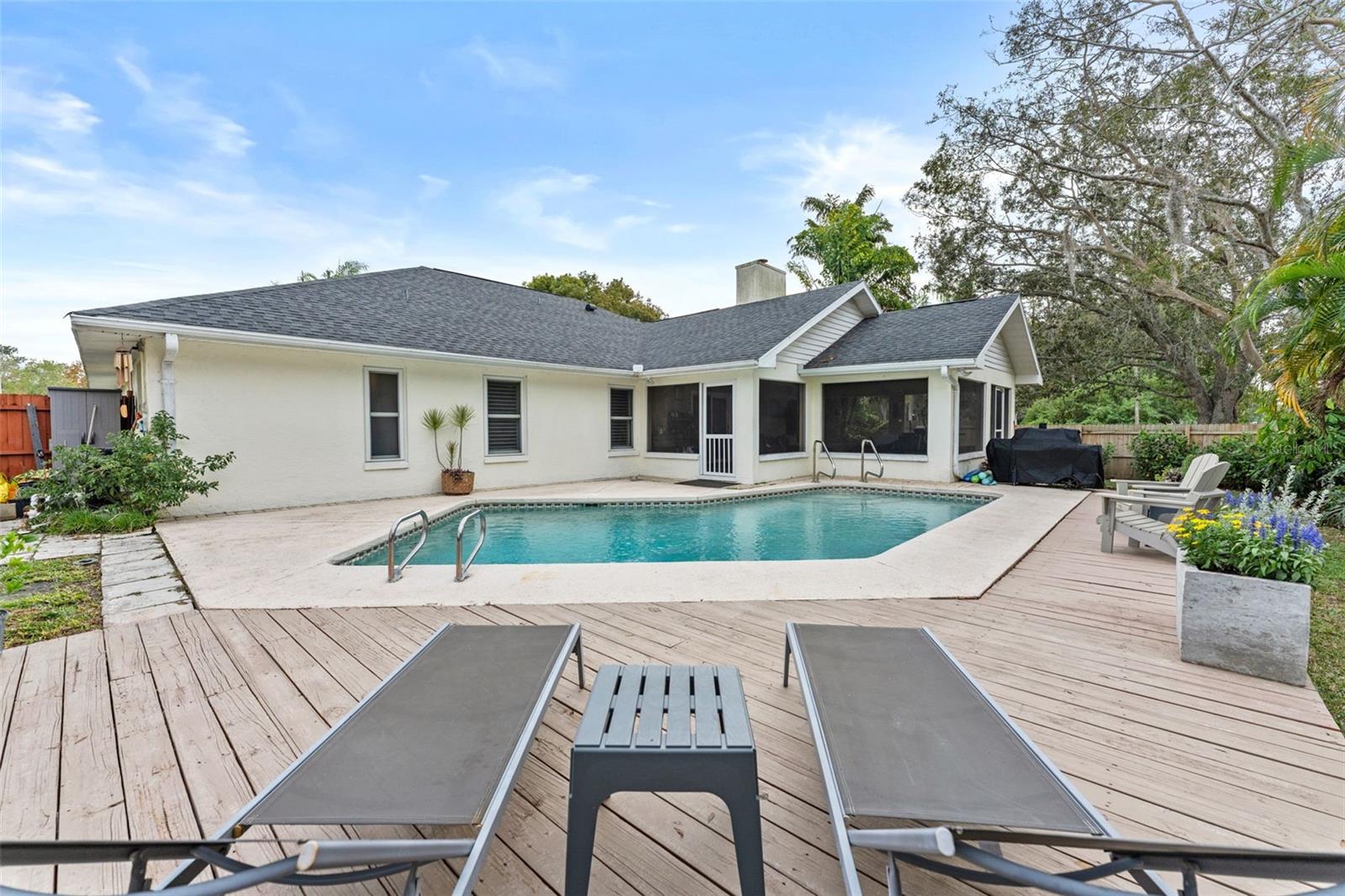 CARROLLWOOD SPGS UNIT 2 - Residential