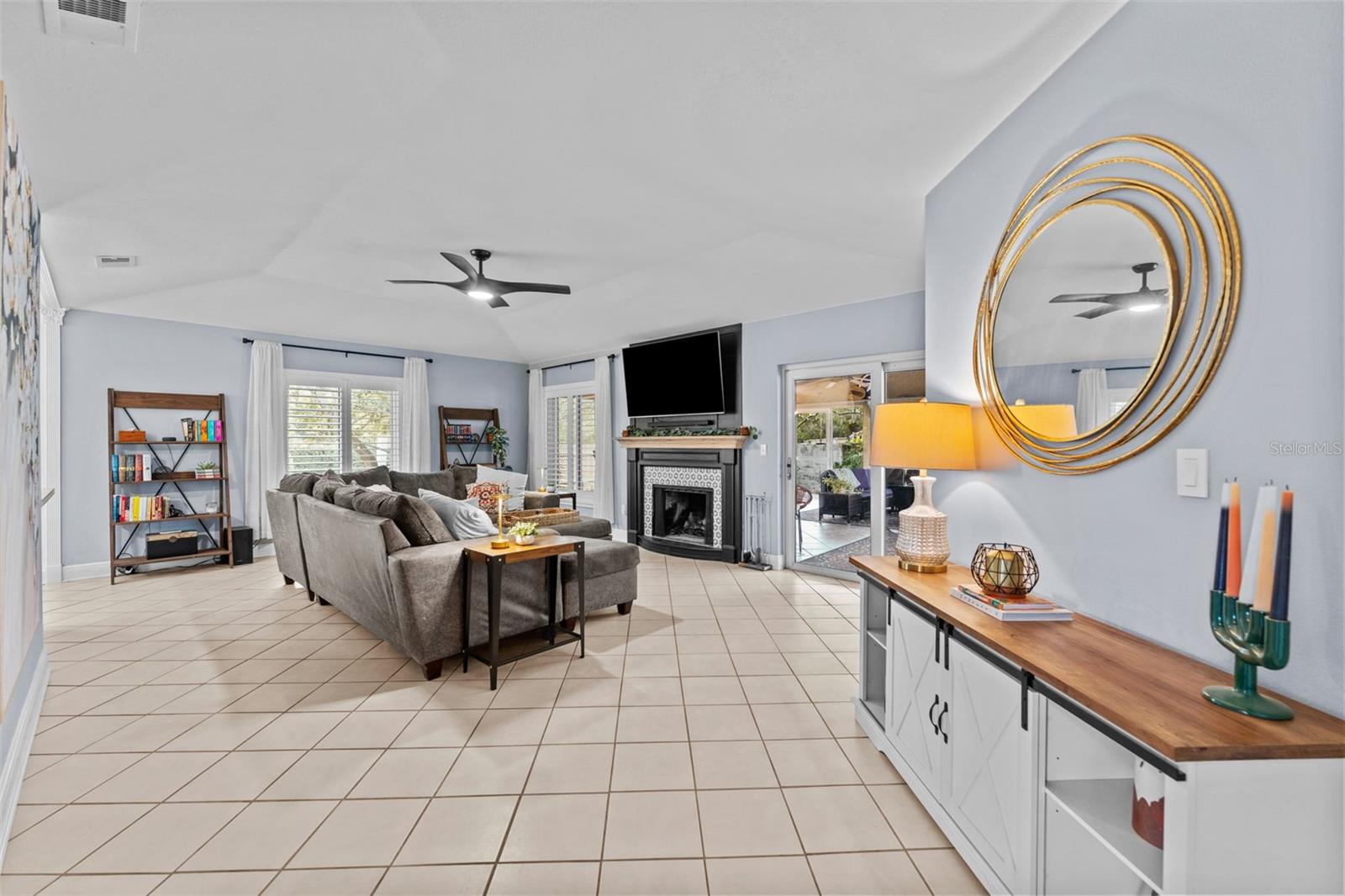 15102 SPRINGVIEW STREET