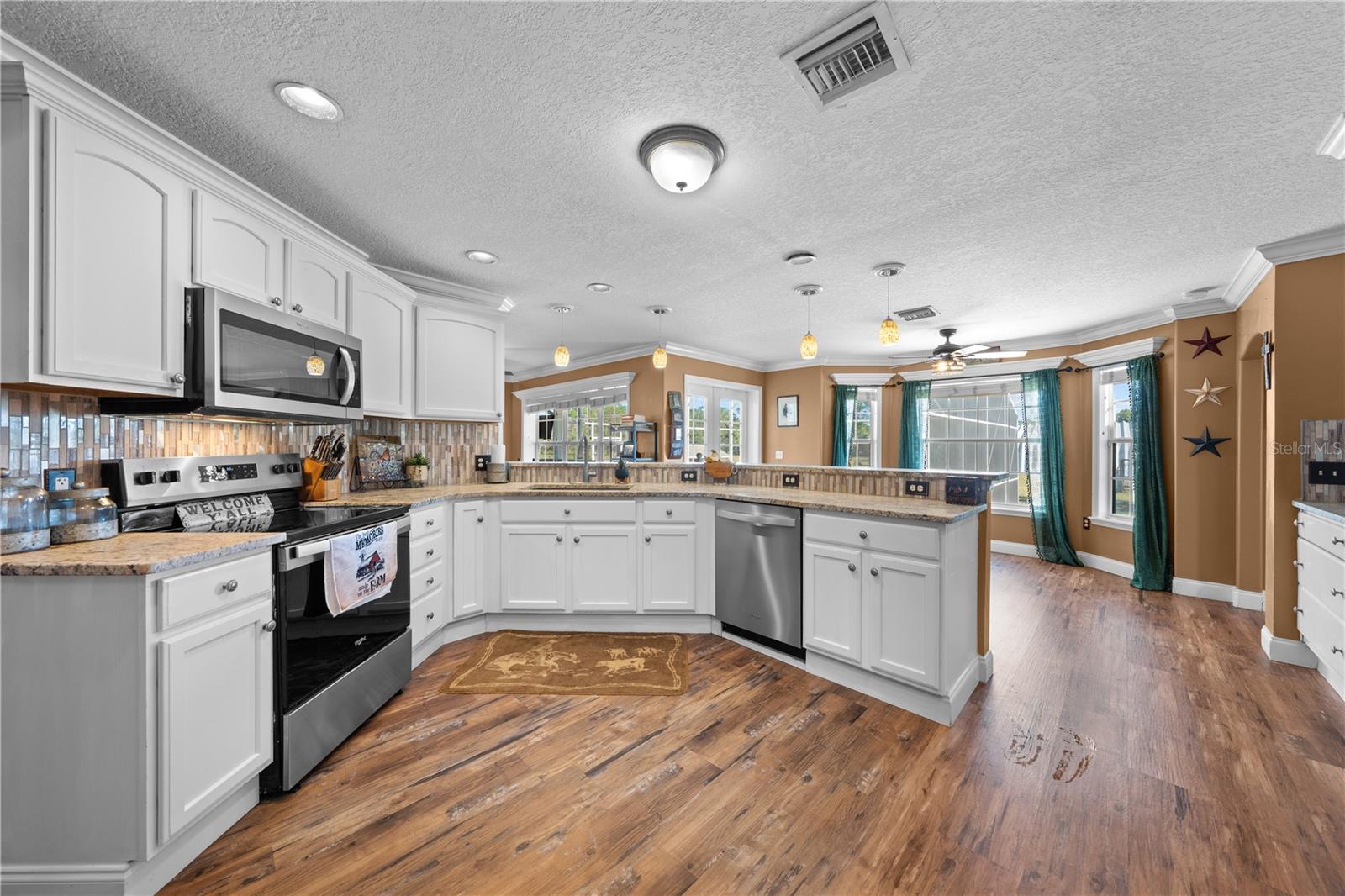 ST CLOUD MANOR ESTATES UNIT 1 - Residential