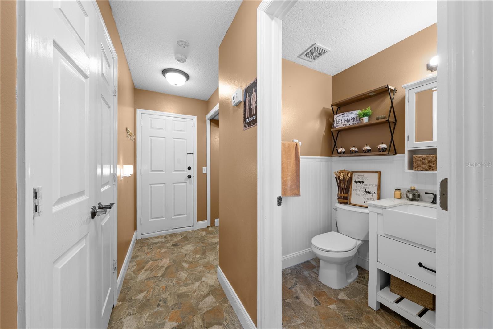 ST CLOUD MANOR ESTATES UNIT 1 - Residential