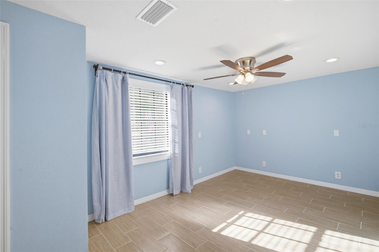 GANDY MANOR 2ND ADD - Residential