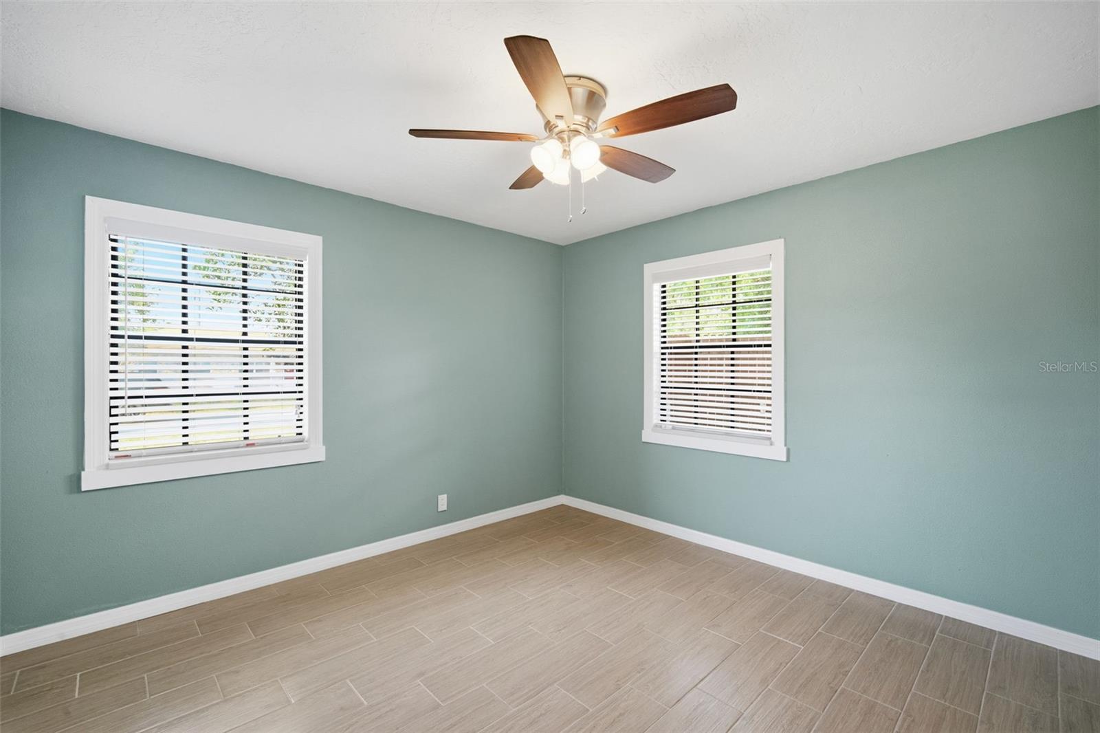 GANDY MANOR 2ND ADD - Residential