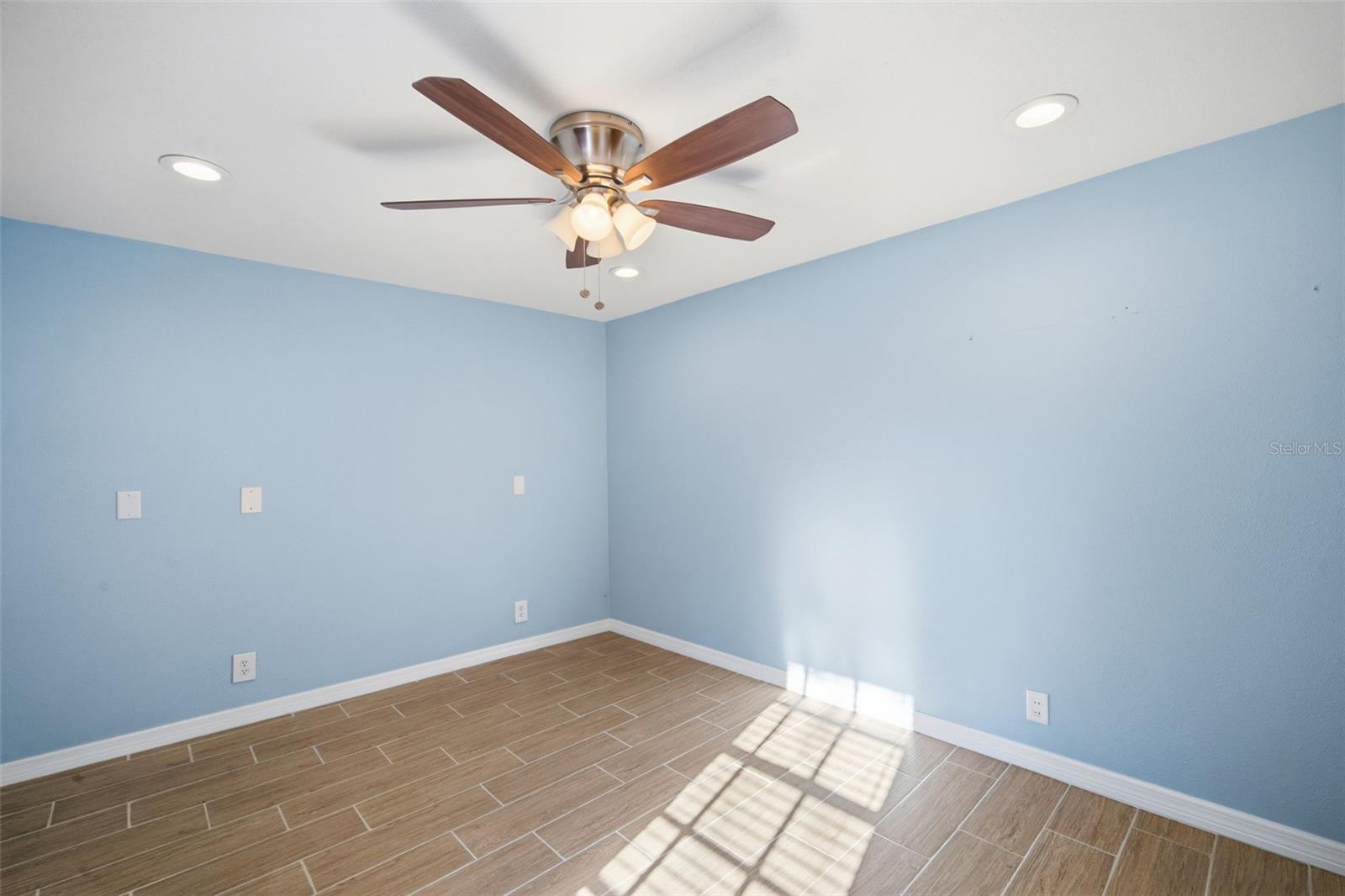 GANDY MANOR 2ND ADD - Residential