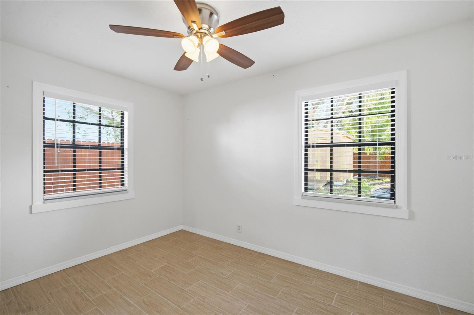 GANDY MANOR 2ND ADD - Residential