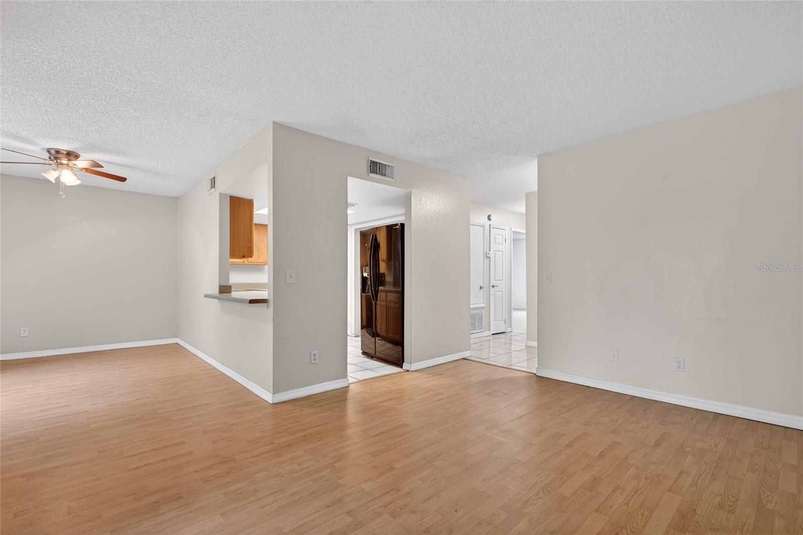 HAWTHORNE VILLAGE CONDO - Residential