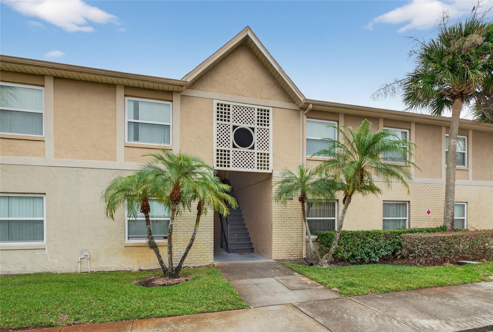 HAWTHORNE VILLAGE CONDO - Residential