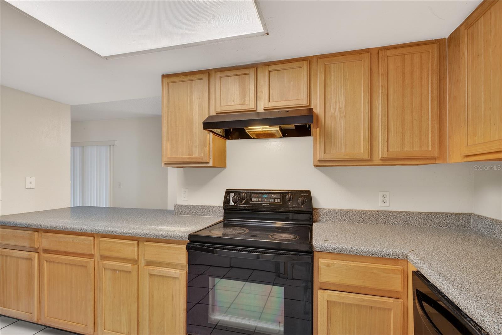 HAWTHORNE VILLAGE CONDO - Residential