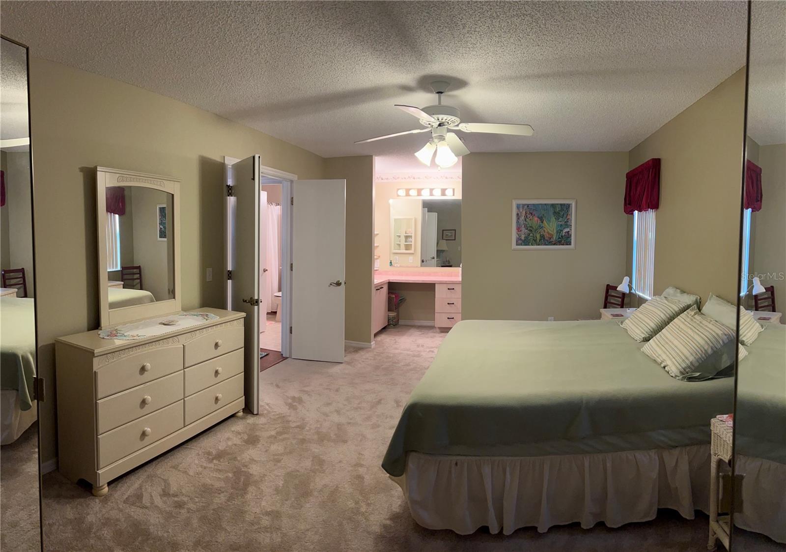 LADY LAKE ORANGE BLOSSOM GARDENS UNIT 14 - Residential