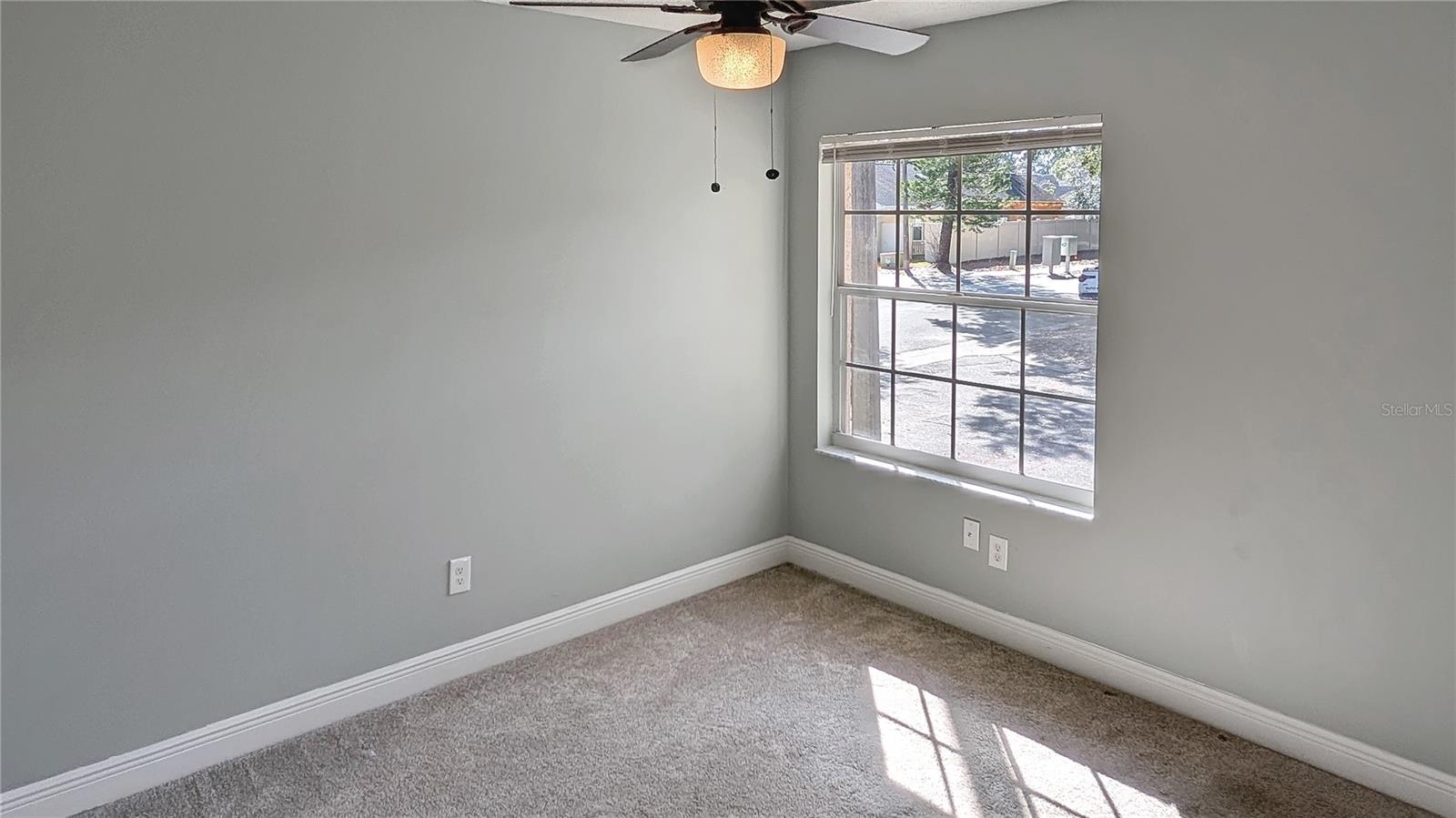 SUNCREST VILLAS - Residential