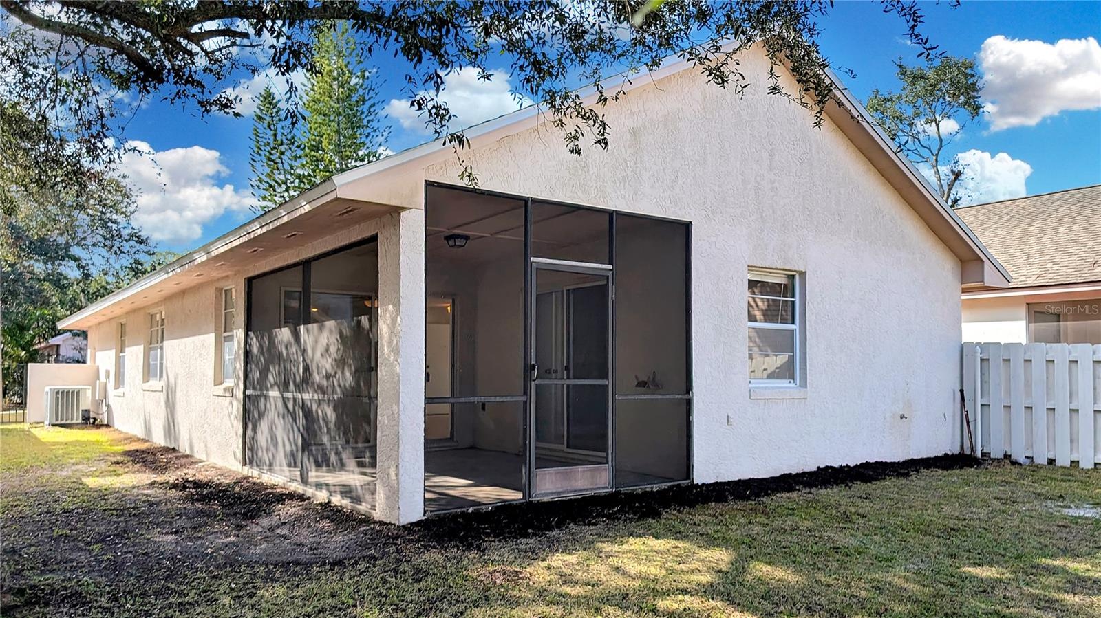 SUNCREST VILLAS - Residential