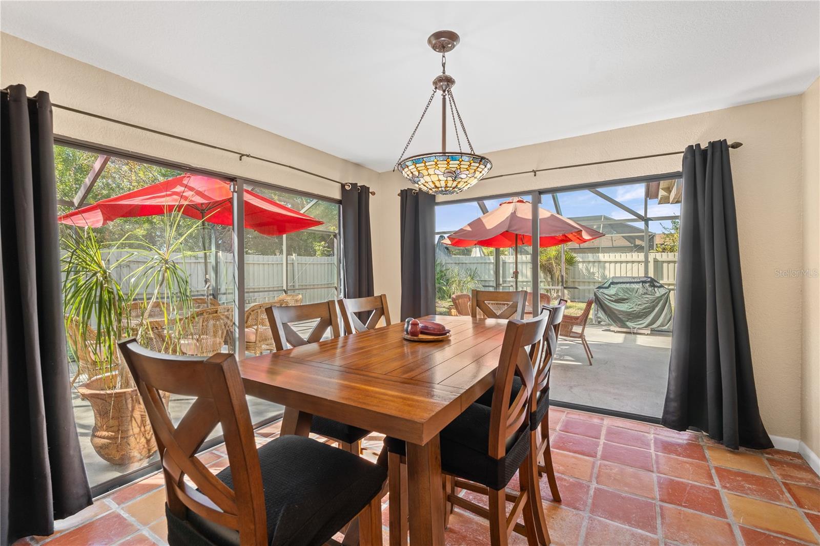 WHITFIELD COUNTRY CLUB ESTATES 1 - Residential