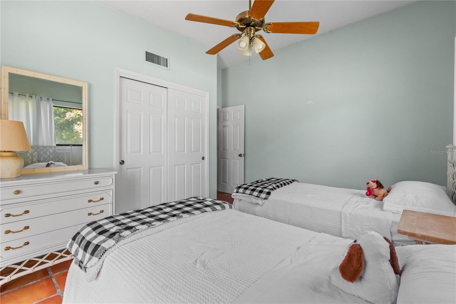 WHITFIELD COUNTRY CLUB ESTATES 1 - Residential