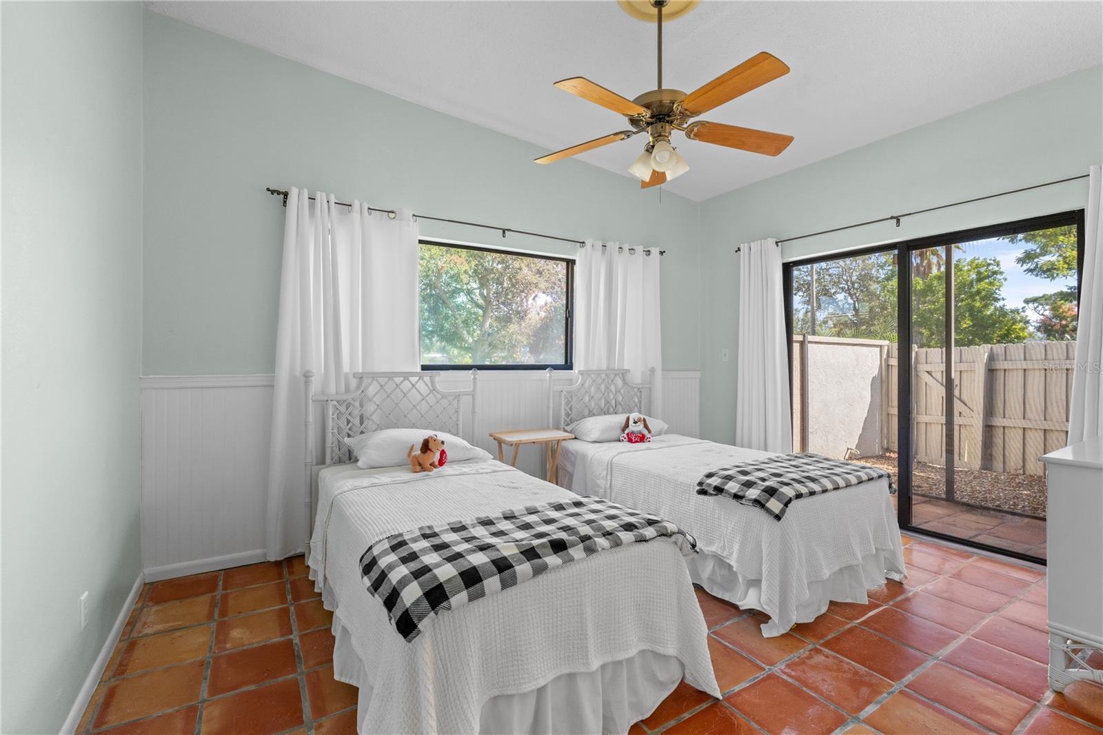 WHITFIELD COUNTRY CLUB ESTATES 1 - Residential