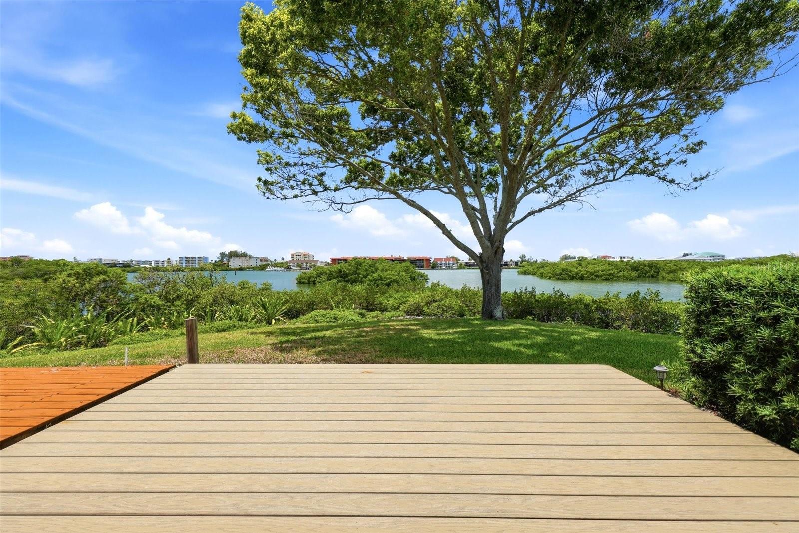 TARA CAY - Residential