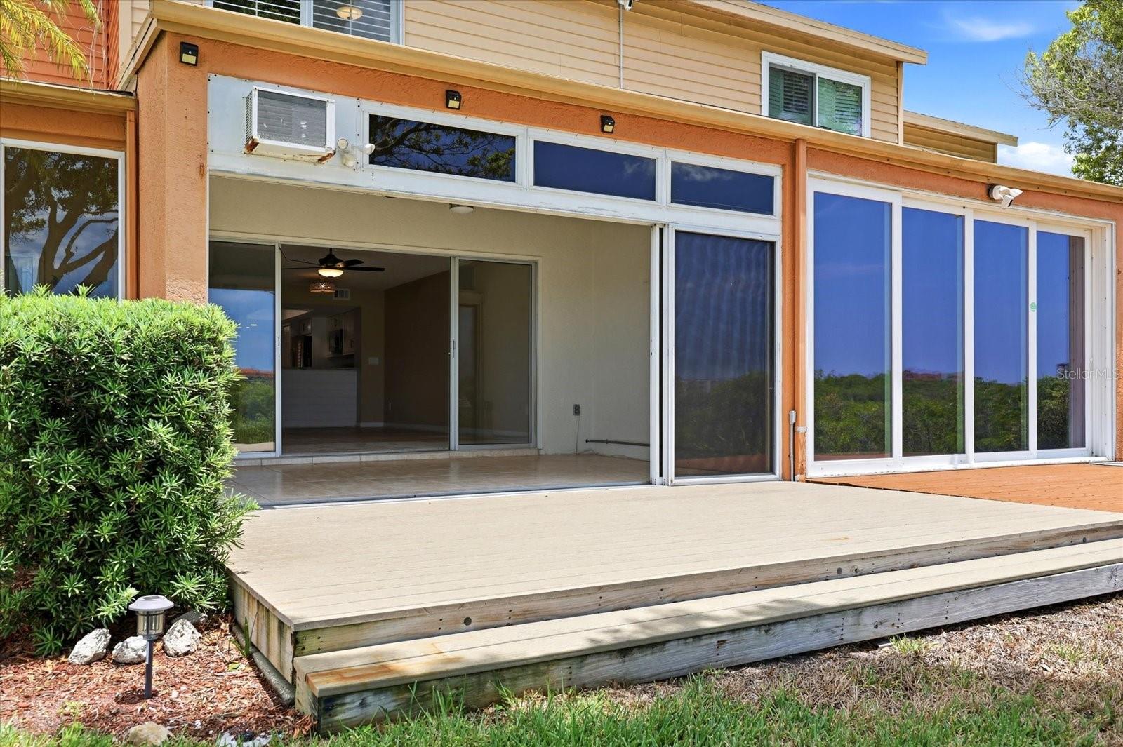 TARA CAY - Residential