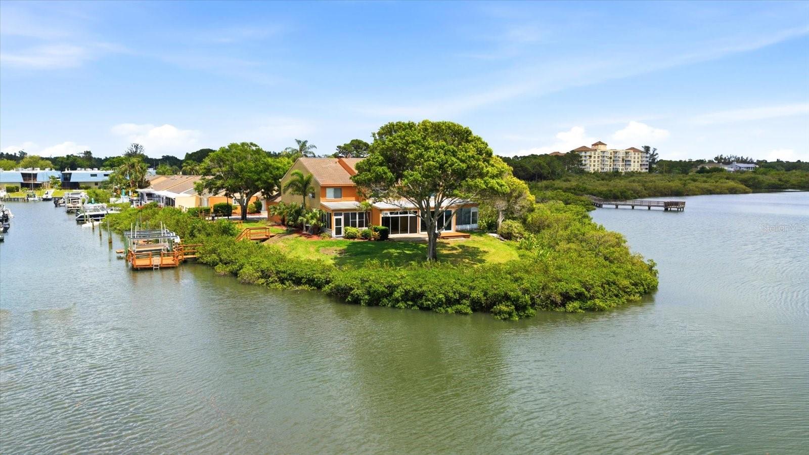 TARA CAY - Residential