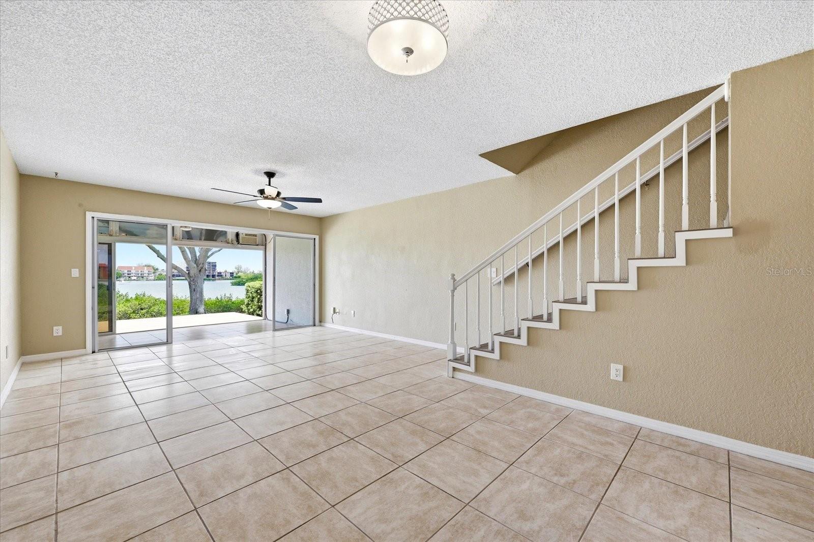 TARA CAY - Residential