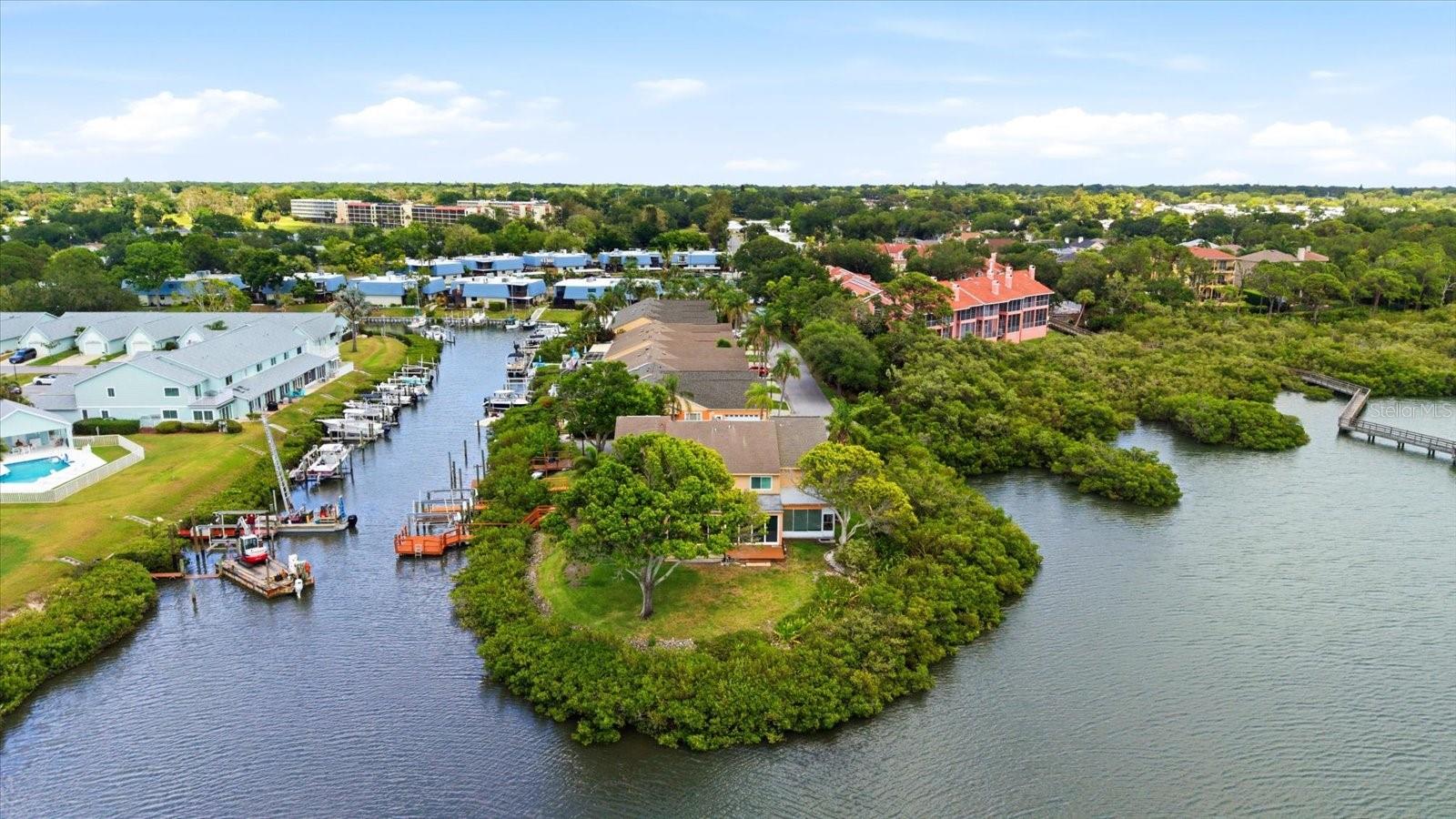 TARA CAY - Residential