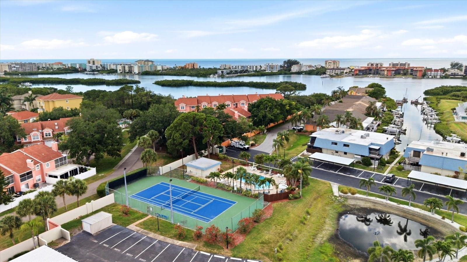 TARA CAY - Residential