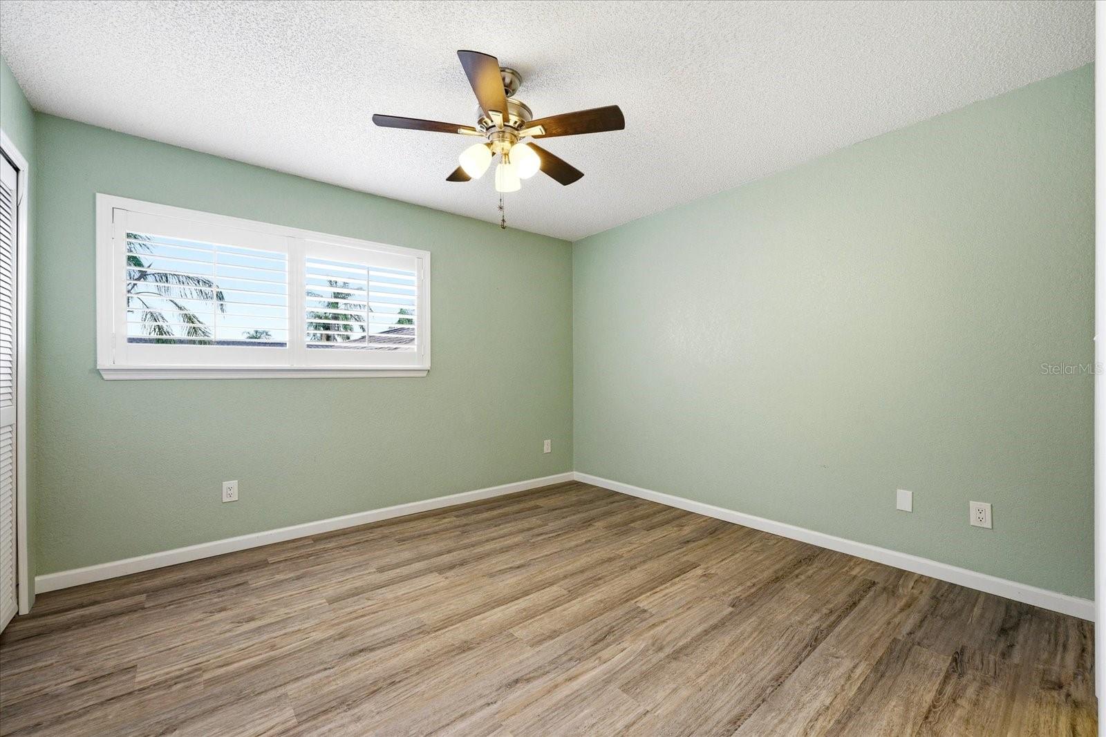 TARA CAY - Residential