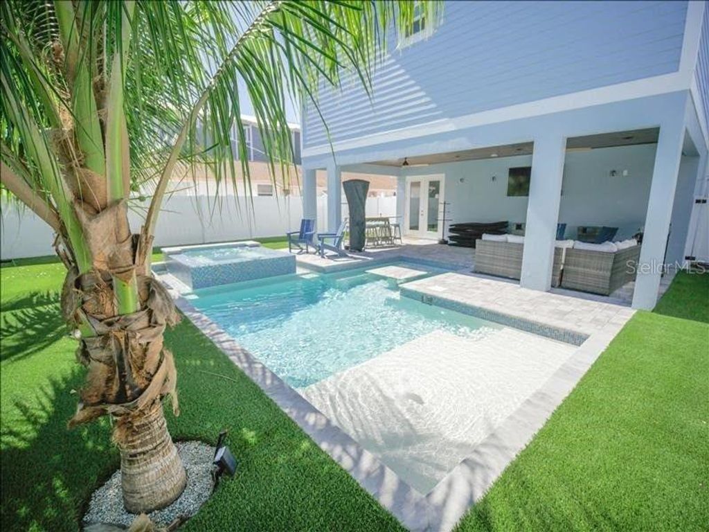Photo of 2305 Avenue C, Bradenton Beach, FL 34217 (MLS # A4668810)