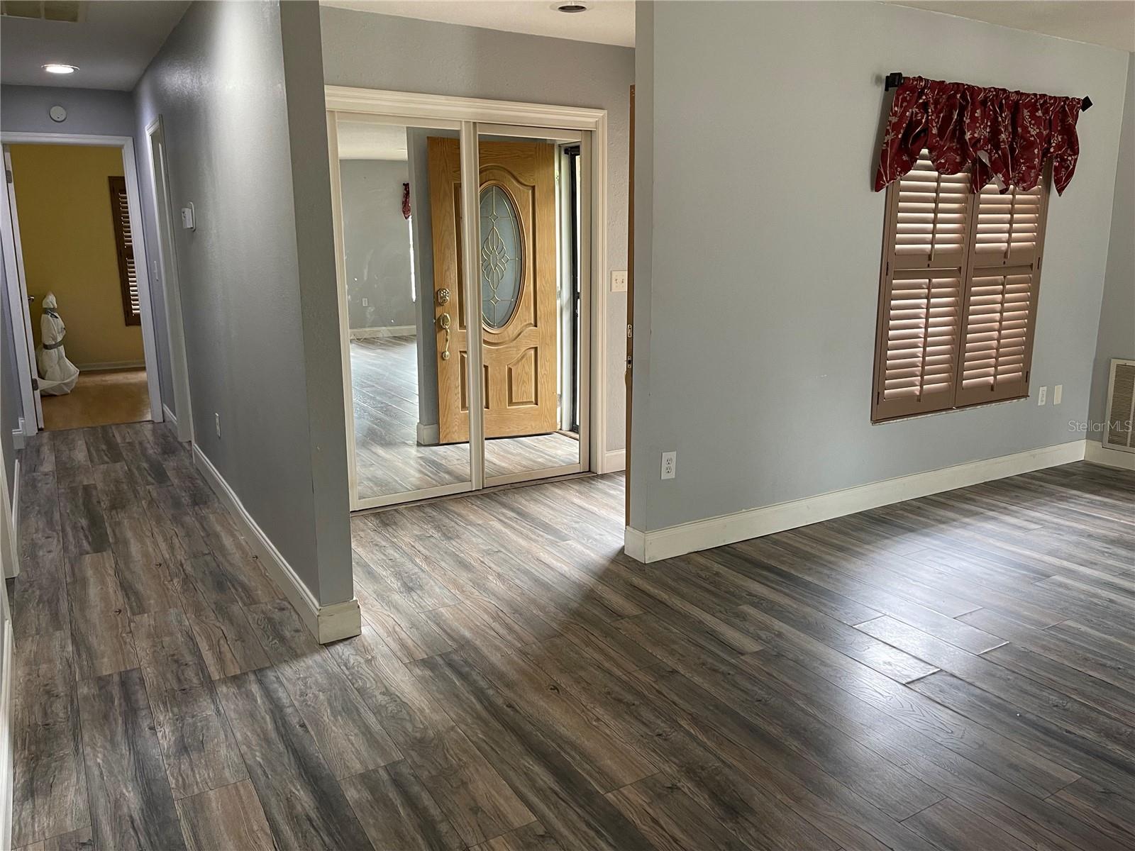 WILSHIRE ESTATES II SECOND SEC - Residential