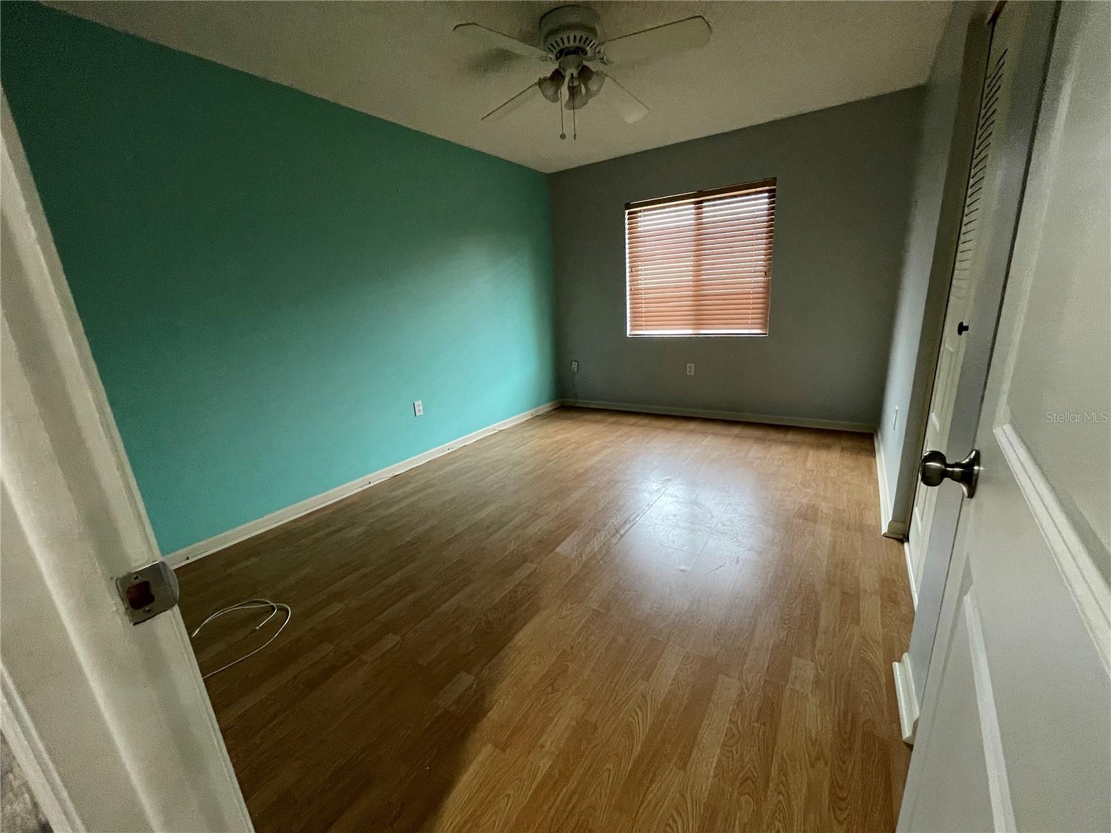 WILSHIRE ESTATES II SECOND SEC - Residential