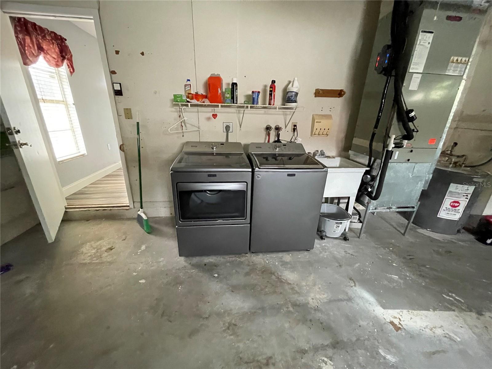 WILSHIRE ESTATES II SECOND SEC - Residential