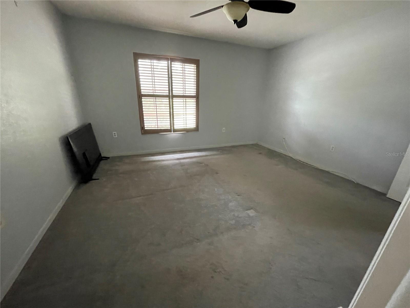 WILSHIRE ESTATES II SECOND SEC - Residential