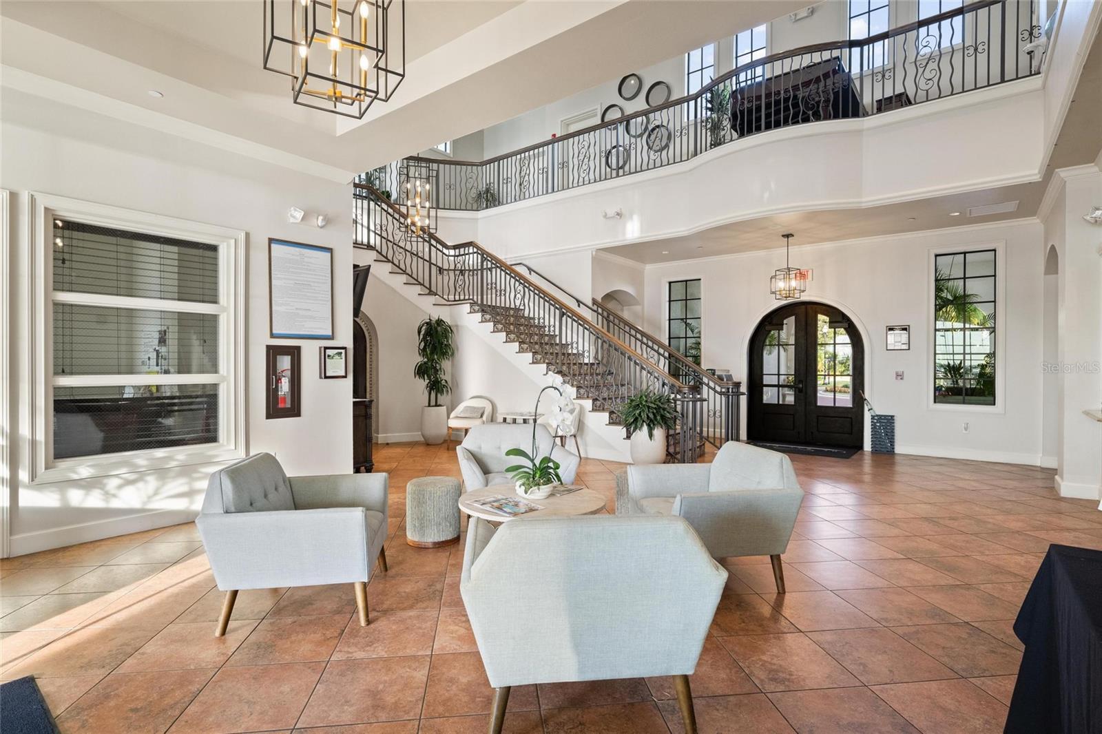WESTSHORE YACHT CLUB TWNHMS - Residential