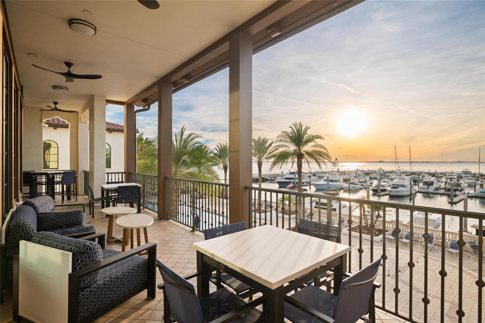 WESTSHORE YACHT CLUB TWNHMS - Residential