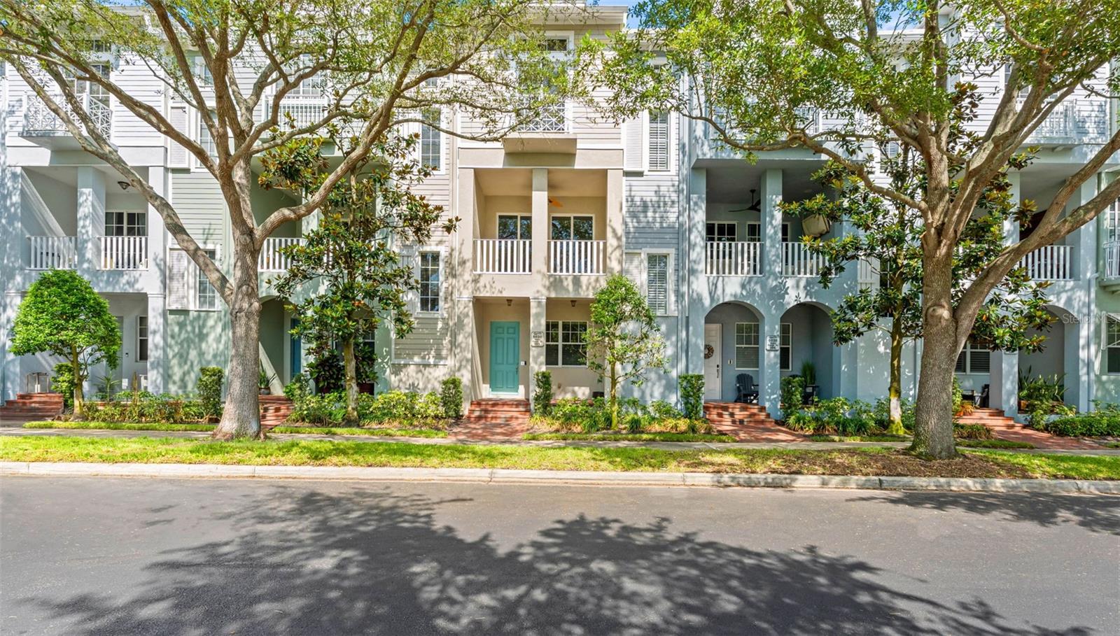 WESTSHORE YACHT CLUB TWNHMS - Residential