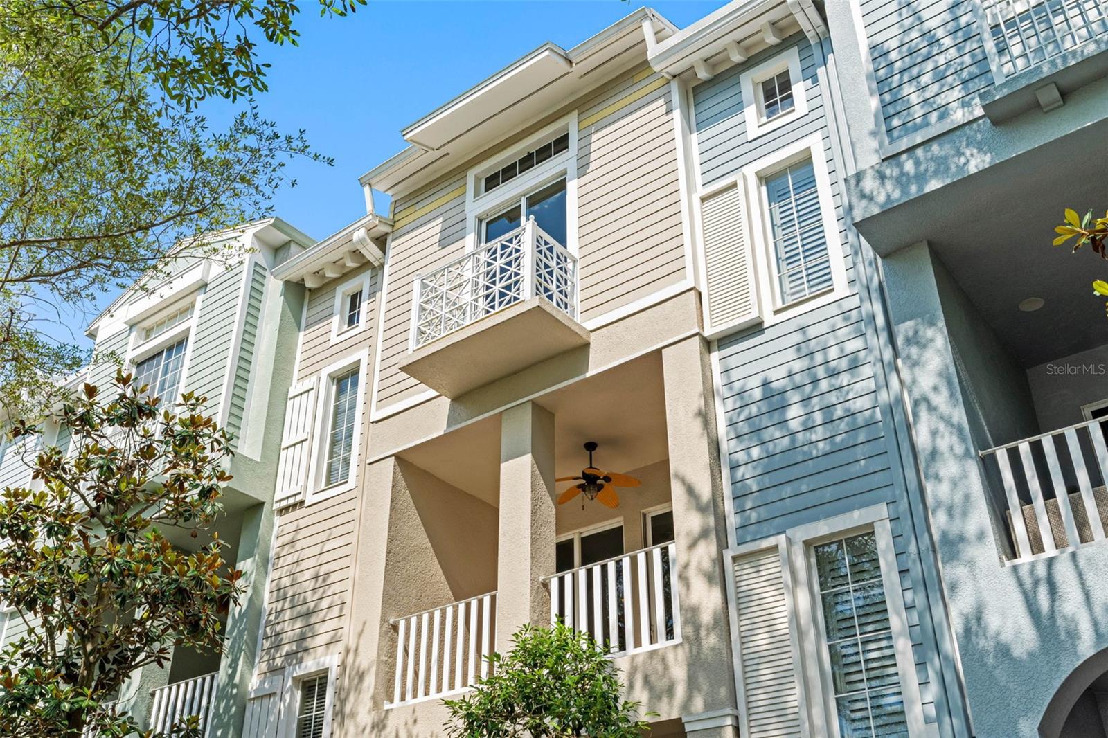 WESTSHORE YACHT CLUB TWNHMS - Residential
