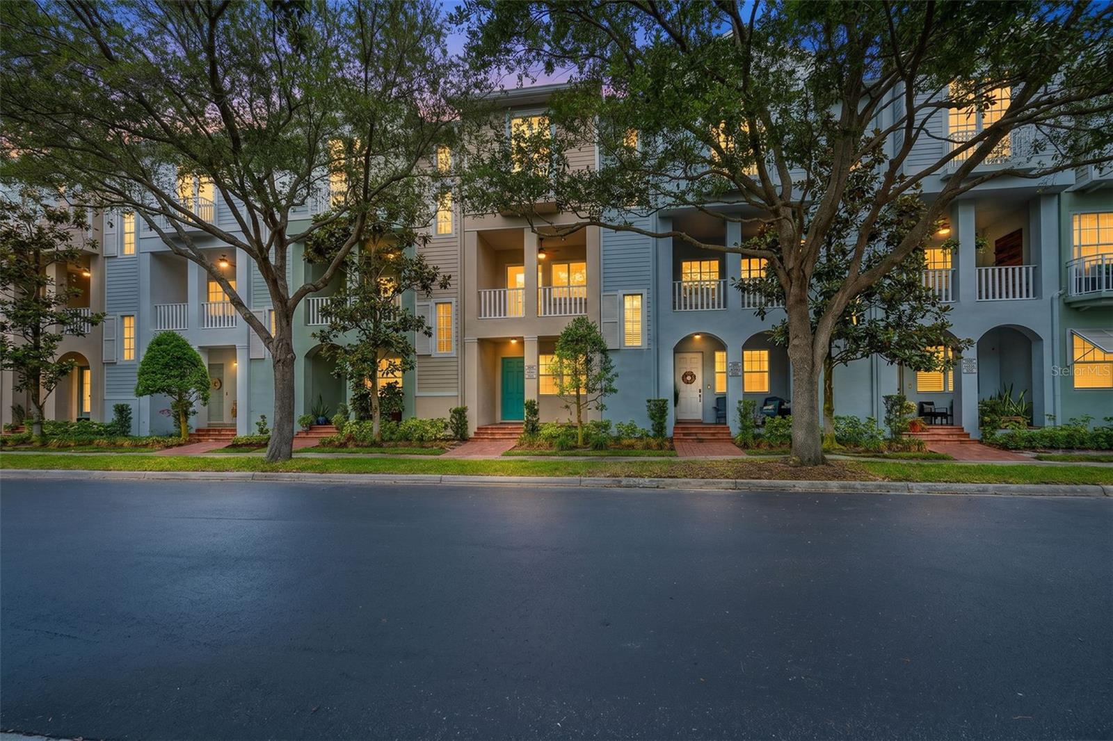WESTSHORE YACHT CLUB TWNHMS - Residential