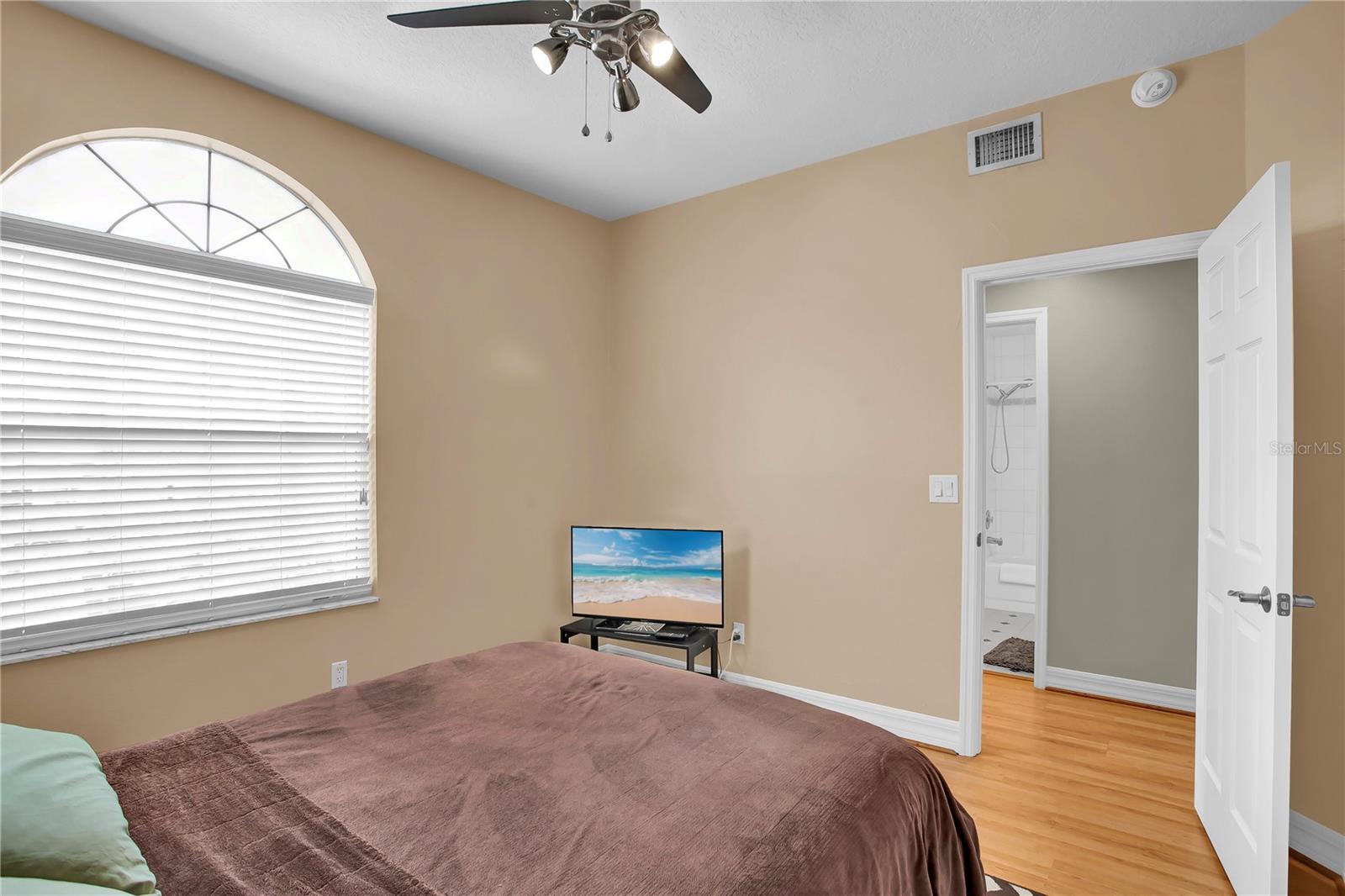 EAGLES CROSSING AT FEATHER SOUND - Residential