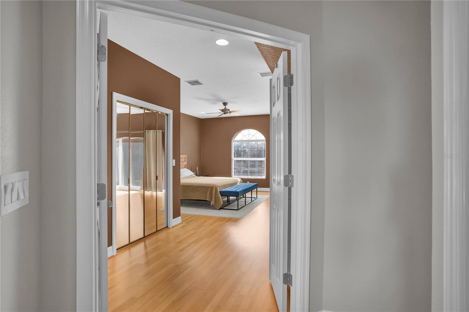 EAGLES CROSSING AT FEATHER SOUND - Residential