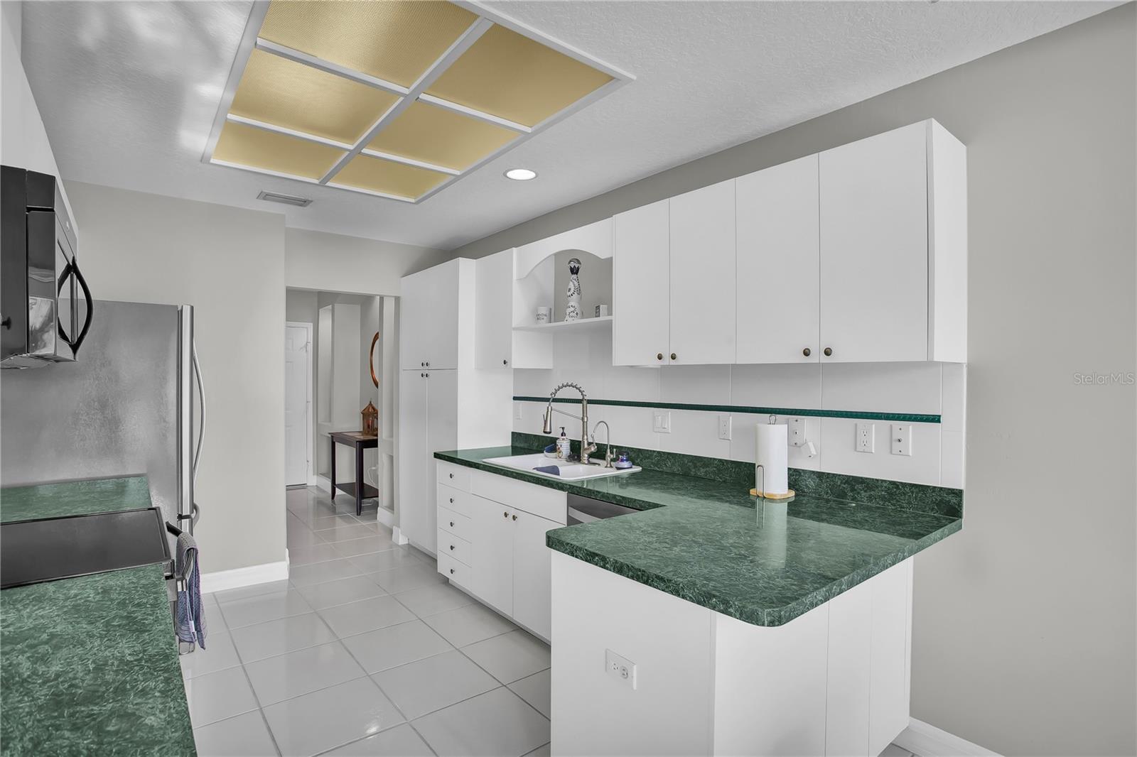 EAGLES CROSSING AT FEATHER SOUND - Residential