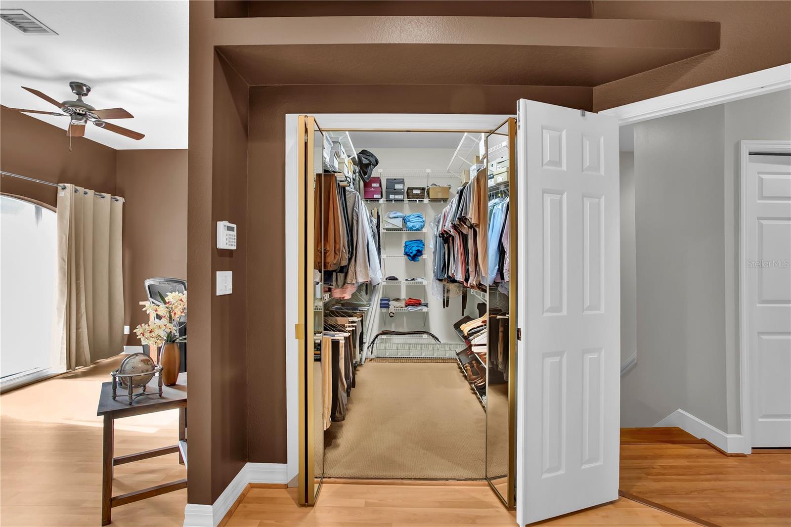 EAGLES CROSSING AT FEATHER SOUND - Residential