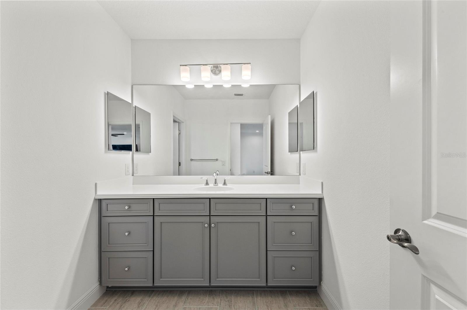 GRAND PALM PH 2C - Residential