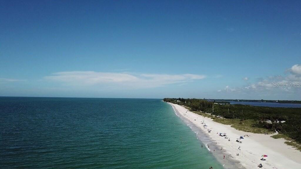 SOUTH VENICE - Residential