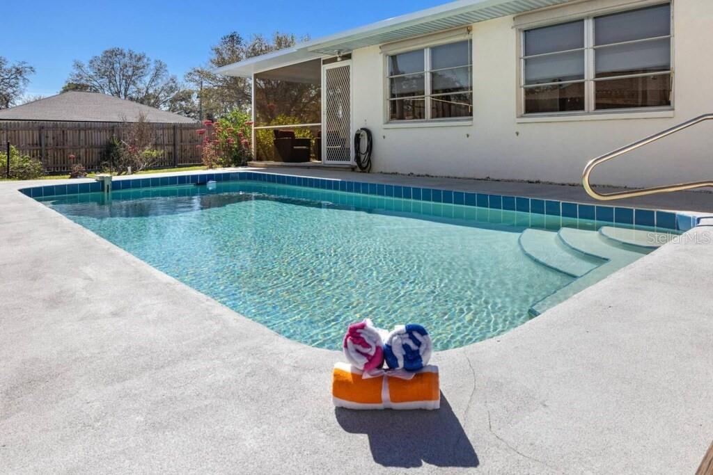 SOUTH VENICE - Residential