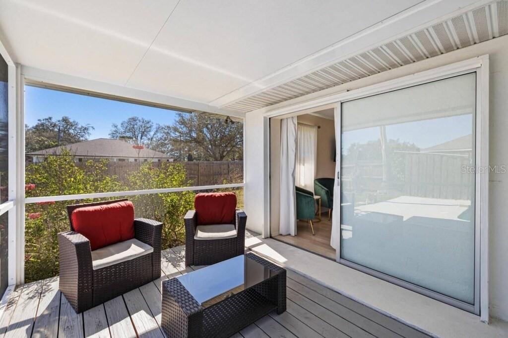 SOUTH VENICE - Residential