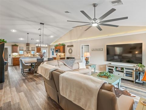 Tiny photo for 6570 SE 175th Court, Morriston, FL 32668 (MLS # G5106090)